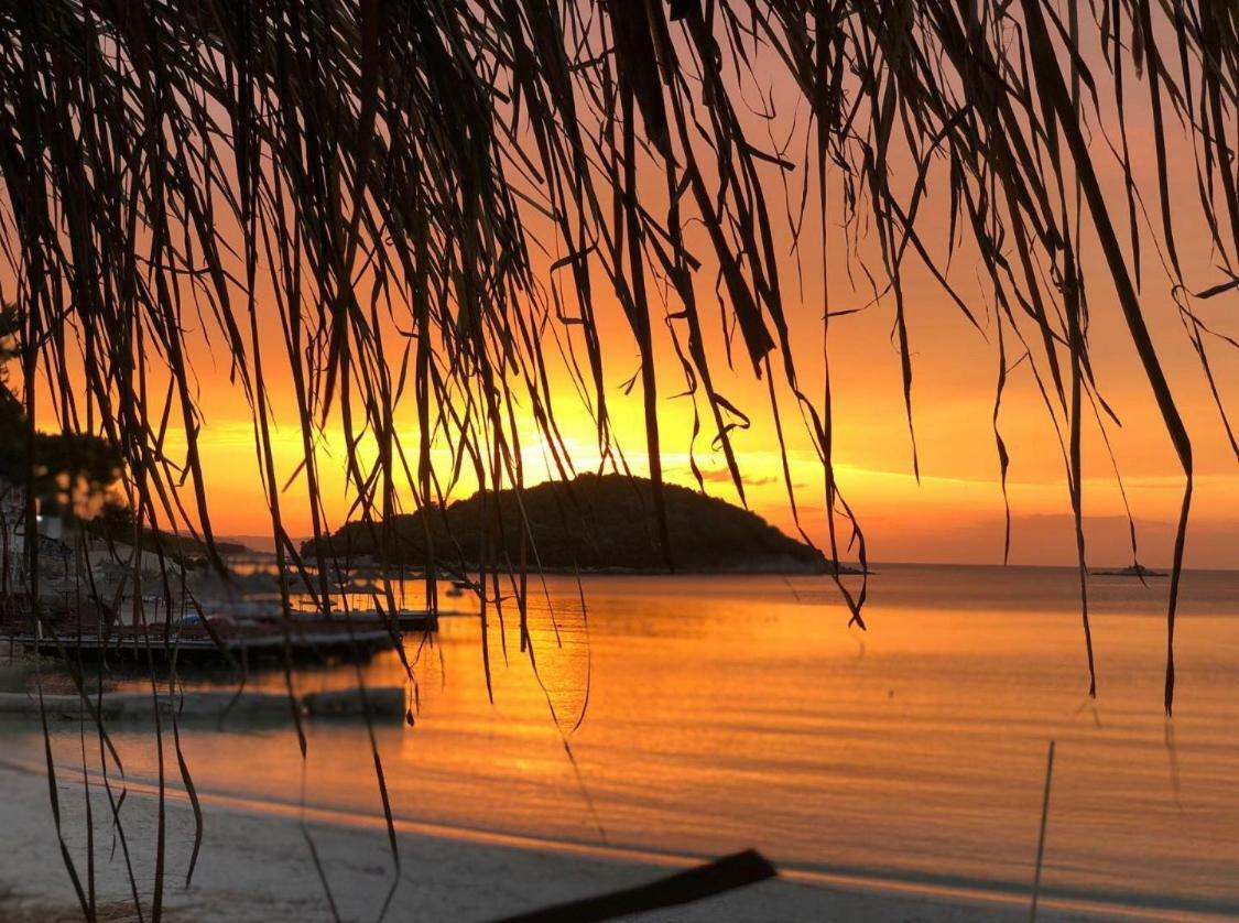 Poda Boutique Hotel Ksamil Esterno foto